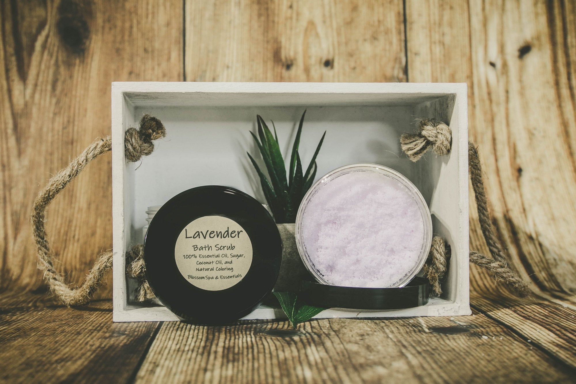 This relaxing lavender scrub exfoliates to leave your skin feeling great and smelling awesome.  These homemade bath scrubs are made with coconut oil, sugar & essential oils to moisturize your skin and leave it soft and smooth. You can use these on your hands, feet, or pretty much anywhere else. Do not eat. These are in 12oz plastic containers. homemade bath scrubs with sugar how do you make homemade bath scrubs